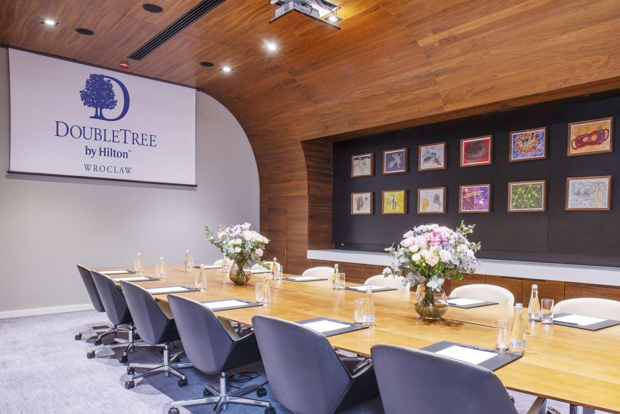 Doubletree By Hilton 5*